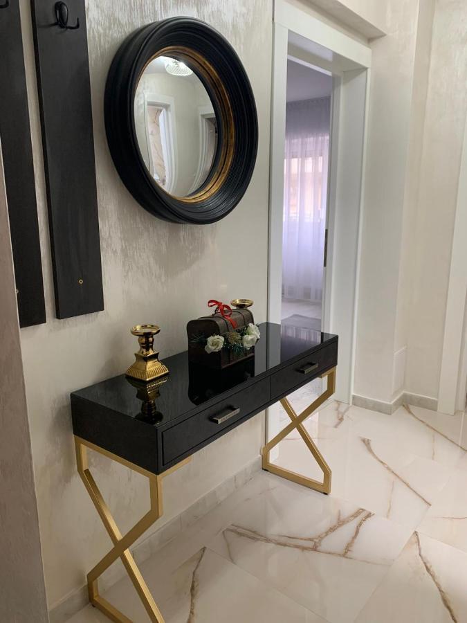 Leon Apartment Braila Exterior photo